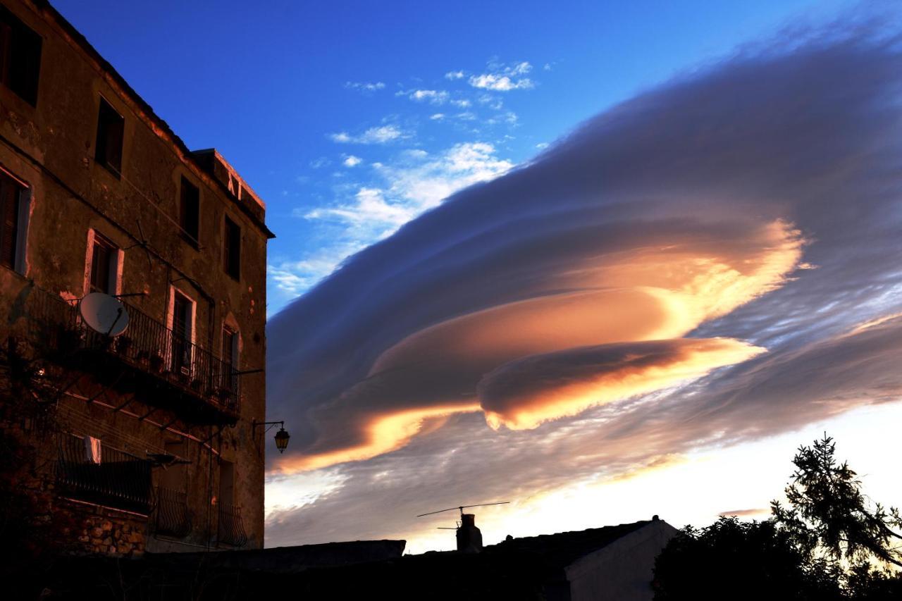 A Casetta Di Santa Maria ฟูเรียนี ภายนอก รูปภาพ